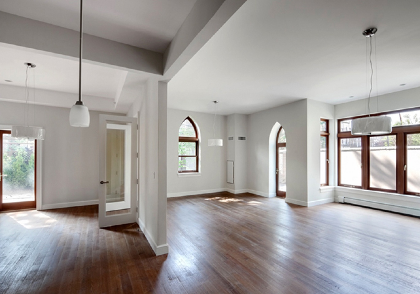 Historical Renovation Residence Image 15